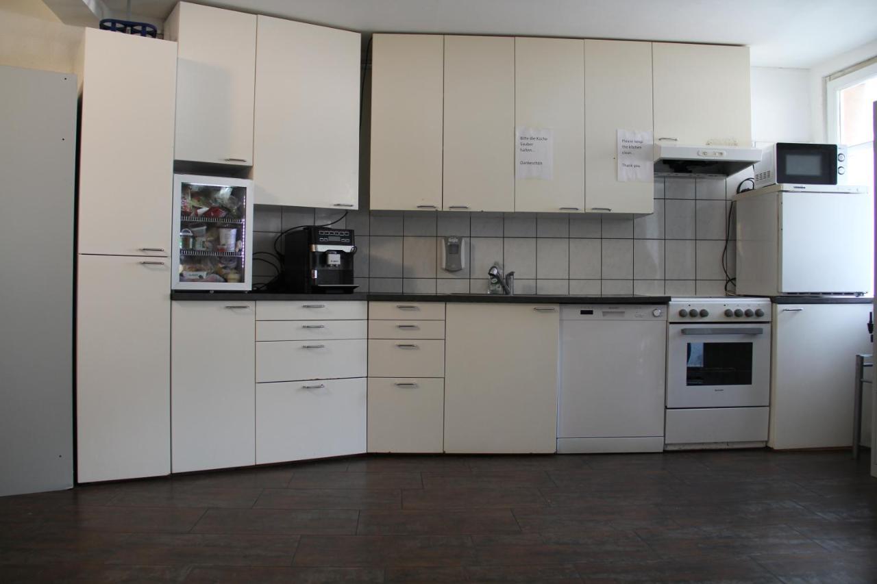 Stay2Night City Center Hostel Цюрих Екстер'єр фото